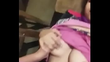 Bahasa Hindi Yang Menggoda