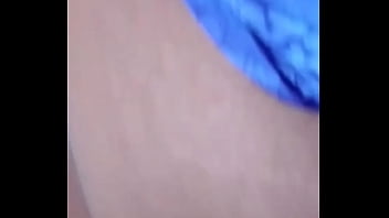 Lekuk Pusar Ranum Tante Desi Yang Menggoda