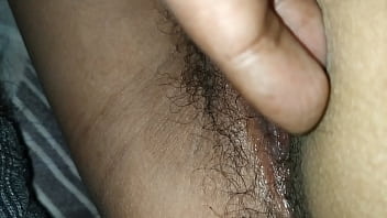 Istri Desi Yang Menggairahkan