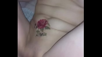 Gadis Oriental Yang Menggoda