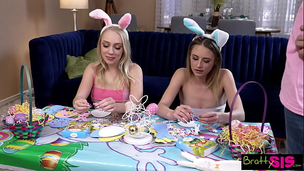 Kyler Quinn Menggoda Kakak Tirinya, “ya Ampun, Kamu Menghiasiku Lebih Seksi Dari Telur Paskah” – S22:e5