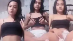Gadis Smp Cantik Menggoda Dengan Colok Memek 10 Menit
