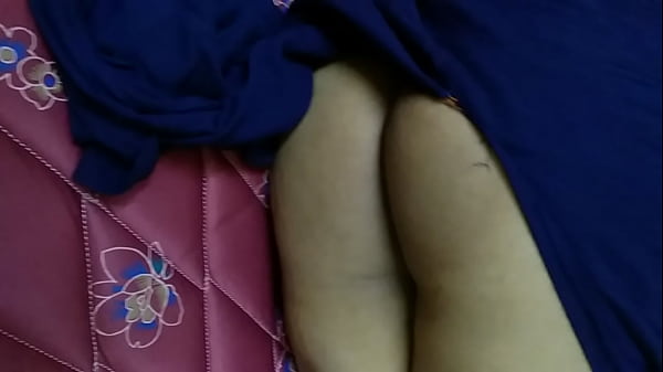 Pasangan Desi Yang Bergairah Dan Penuh Nafsu