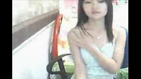 Gadis Cina Cantik Di Webcam Yang Menggoda