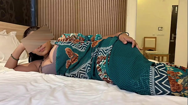 Mertua Nakal Goda Menantu Baru Nikah, Lalu Ngentotnya Dengan Ganas