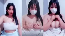 Mbak Cantik Seksi Pamer Payudara Besar