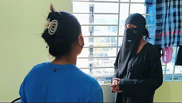 Istri Rumah Tangga Cantik Bercinta Liar Dengan Suaminya Dalam Video Desi Xxx