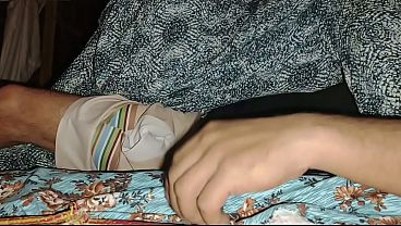 Malam Ini, Ibu Tiri Sialan Itu Bikin Aku Makin Gila, Aku Colok Memeknya Pakai Dua Jari Sampai Keluar Air Panas.