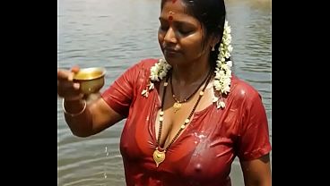 Desi Bhabhi Lagi Pengen Digercep Pake Ai