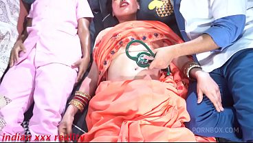 Doktor India Vs Ibu Tiri, Mulusin Kontol Di Kamar Mandi
