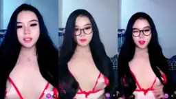 Helena Bugil Cosplay Suster, Sange Banget!
