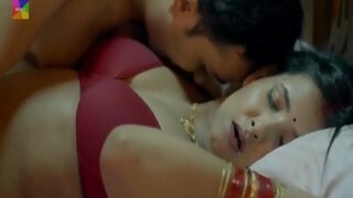 Video Panas Malam Pertama Pasangan Pengantin Baru Yang Bikin Makin Bernafsu.
