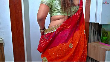 Bhabhi Desi Ghar Ke Kitchen Mein Doodh Wale Ko Bill Chuka Rahi Hai, Zor Ki Chudai Aur Hindi Audio Ke Saath, Gaon Ki Sexy Maal.
