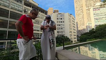 Sheik Árabe Chegou No Brasil Na Copa Do Mundo, Ele E O Guia Turístico Pegaram As Putinhas Brasileiras Do Hotel, Levaram Pro Quarto E Foderam Gostoso Até O Cuzinho Delas Ficar Arrombado – Vídeo Completo No Red.