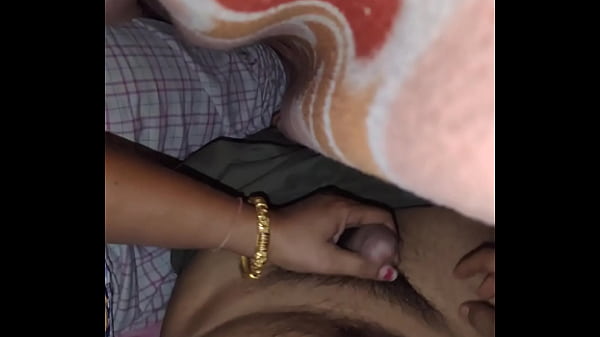 Maa Ke Saath Raat Ka Khel, Garmi Aur Nasha.