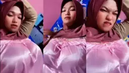 Bela Tobrut Live Sambil Tiduran, Goyang Hot Bikin Muncrat.