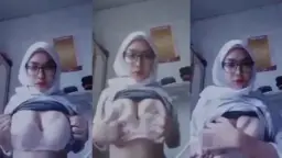 Jilbab Putih Basah Kena Air Mani, Bikin Malu Di Kelas.