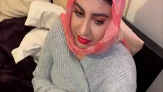 Video Mesum Ibu Montok Bangladesh Lagi Digebukin Selingkuhannya.