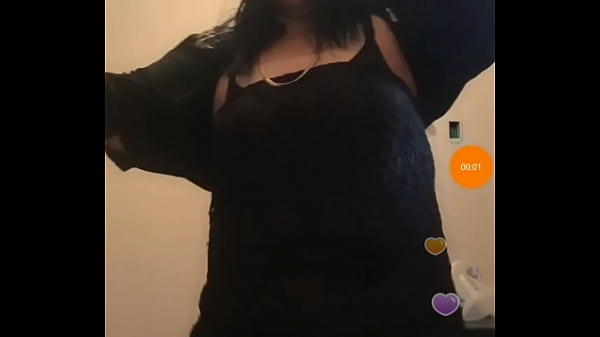 Coroa Pamerin Tubuh Di Bigo Live, Bikin Gregetan!
