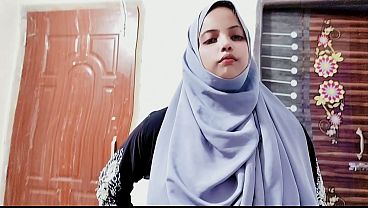 Desi Hijab Ibu Tiri Sangek Ngentot Sama Anak Tiri Sendiri