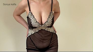 Bokep Nih, Step Sis Arab Montok Pengen Digenjot Lagi