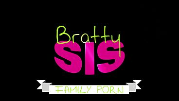 Gracie Gates & Brookie Blair Bilang Ke Stepbro, “kita Bisa Nge-seks Dulu, Baru Ke Pantai, Biar Makin Panas”