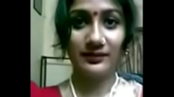 Desi Istri Bengali Montok, Panggil Aku Mamah, Susu Gede Siap Digoyang