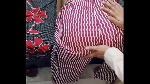 Priyanshisharma14 Lagi Mbungkuk, Gue Todongin Dari Belakang, Ngegas Kenceng.
