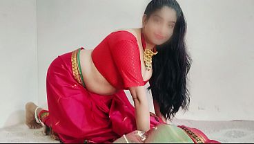 Bokep India Bhabhi Montok Sari Merah, Cewek Desi Ngewe Enak, Suara Hot Bikin Ngilu.
