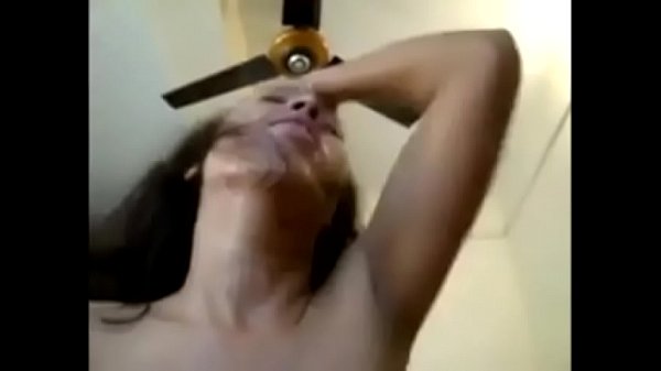 Cewek India Sama Suaminya Lagi Ngewe Panas Di Kamar