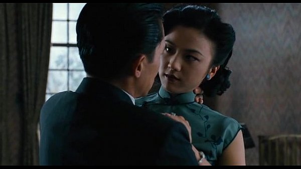 Cewek Cina, Ngegas Di Ranjang (part 1)