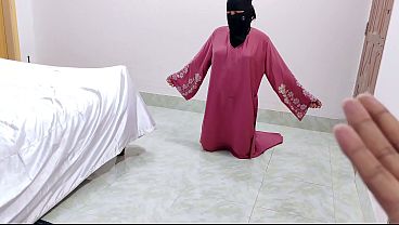 Malam Ini, Mamiku Desi Yang Seksi Digebrak Habis Di Kamarku Sampai Meraung