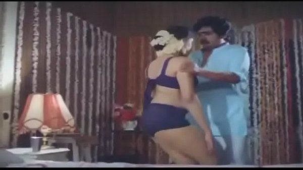 Cewek India, Siap Dibuka-buka Sampai Puas.